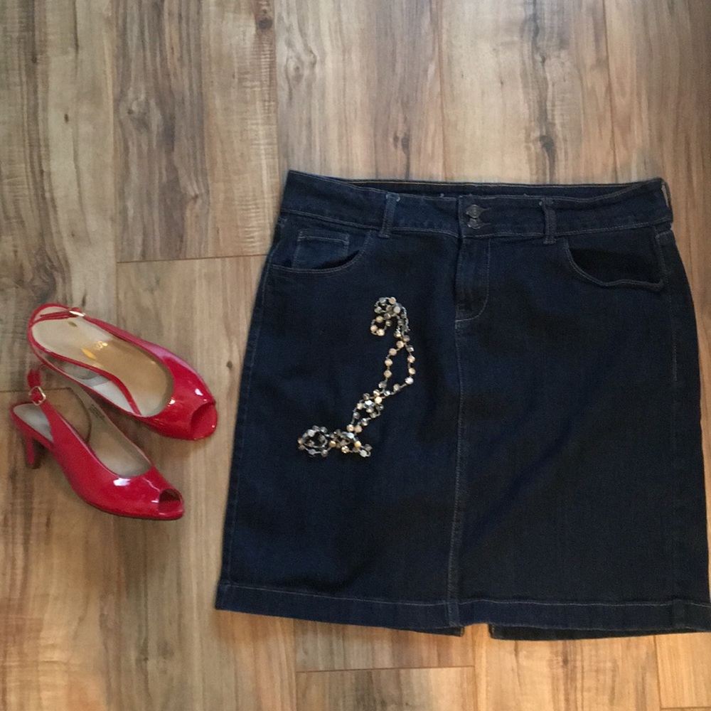 Old Navy Dark Denim Pencil Skirt